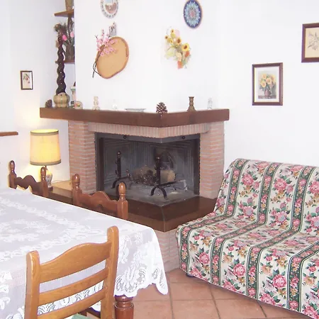 Crocino In Chianti 3*